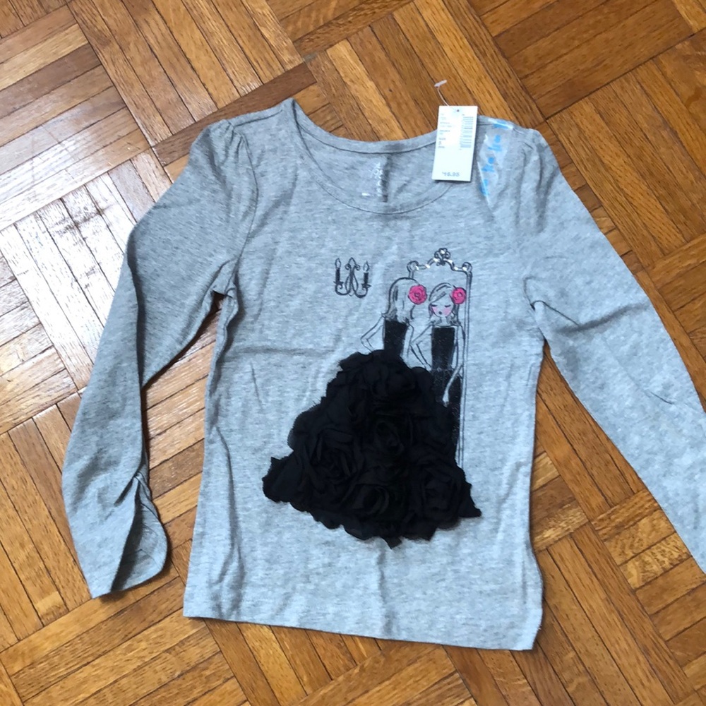 Girl’s long sleeve T-shirt
